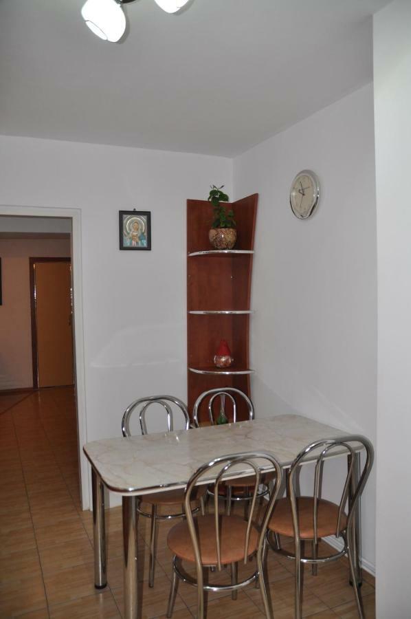 Mario Apartments Решица Экстерьер фото